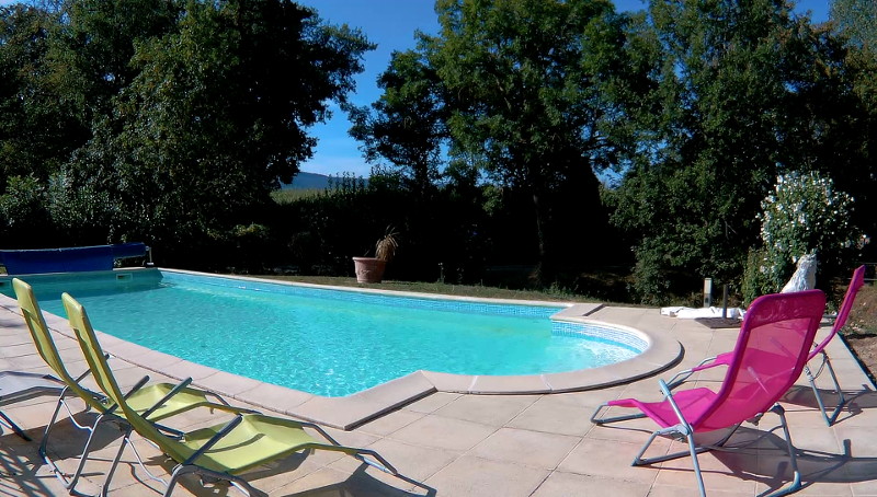 piscine des chambres d'hôtes