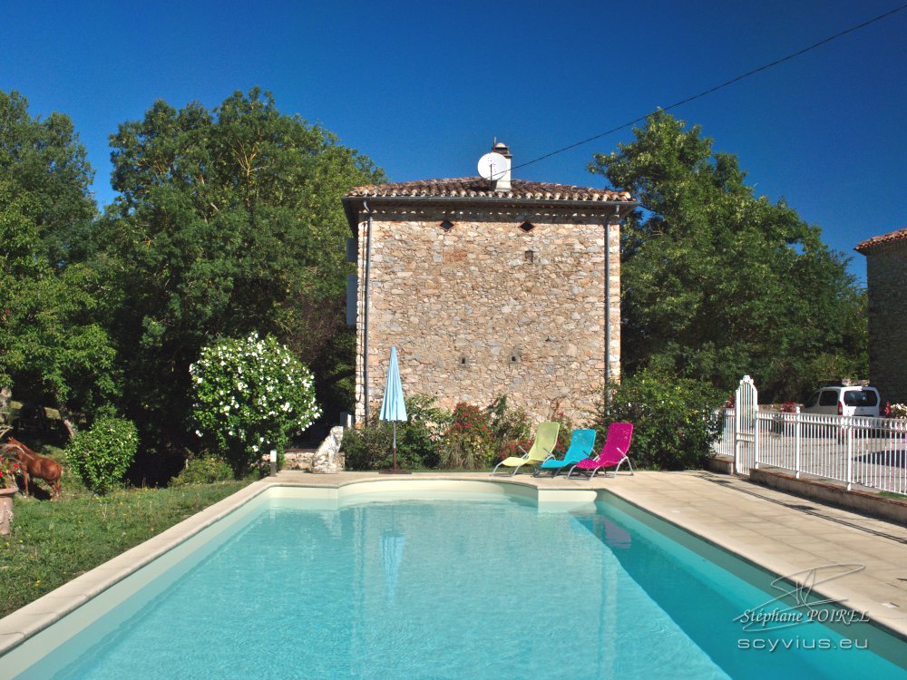 La piscine du relais d'En Lanet en 2019