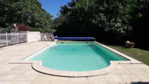 Piscine des chambres d'hôtes du relais d'En Lanet